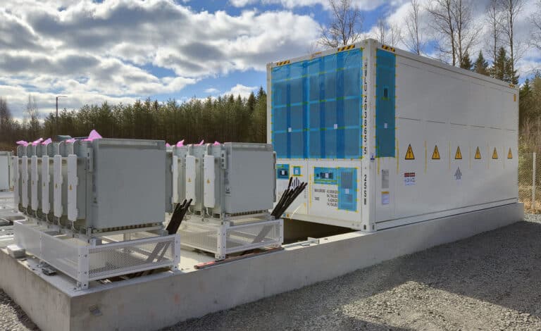 Oomi Solar toimittaa 5 MW sähkövaraston Haukiputaalle
